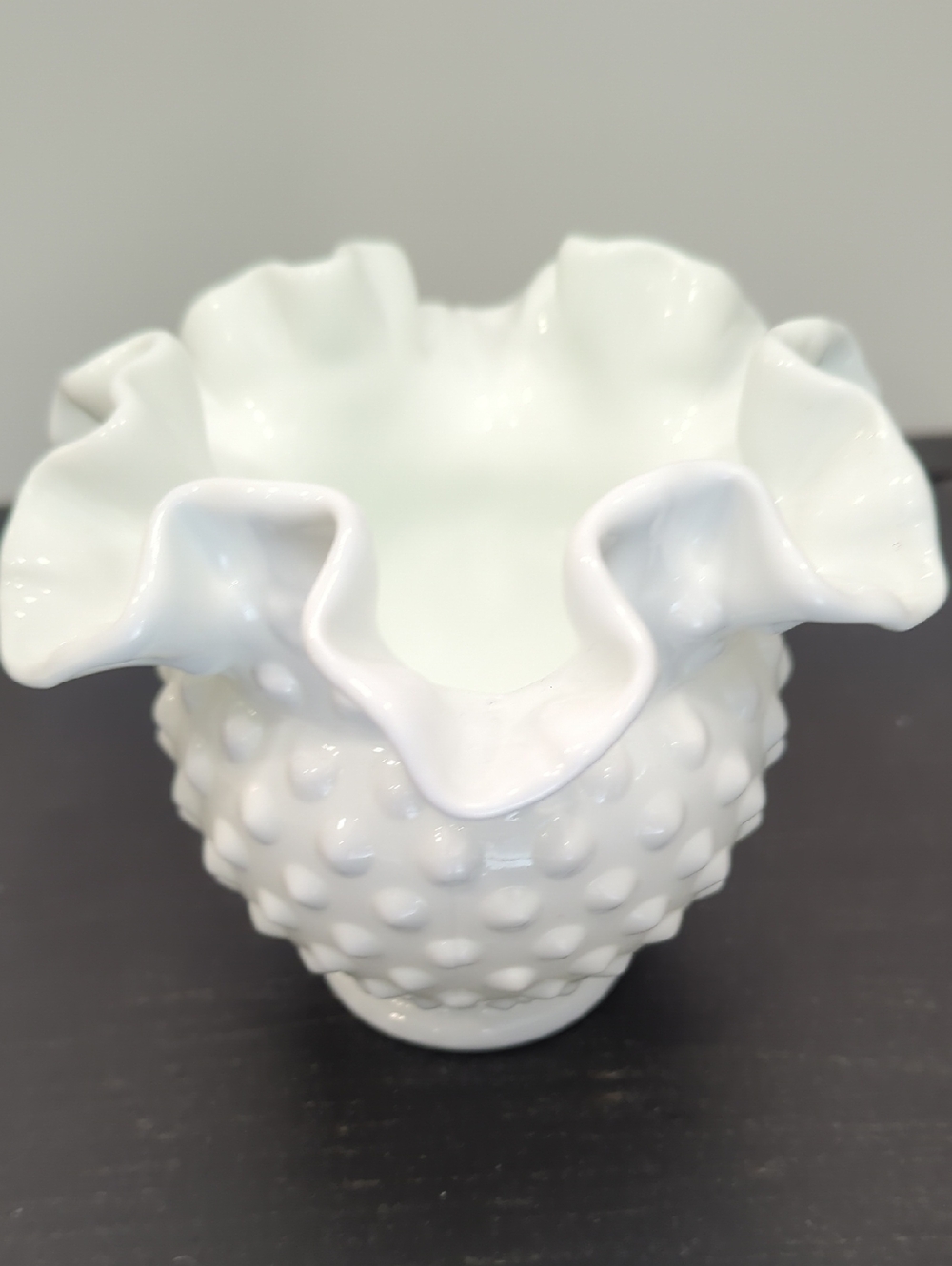 Vintage FENTON White Ruffled Hobnail Milk Glass Vase